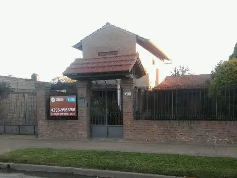 Casa - Venta - Argentina, Monte Grande - Juan Queirel 474