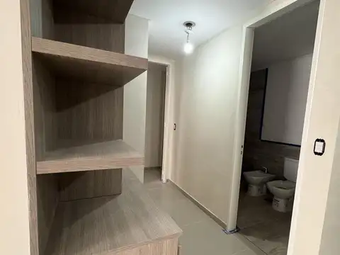 Departamento 5 ambientes con 2 baños