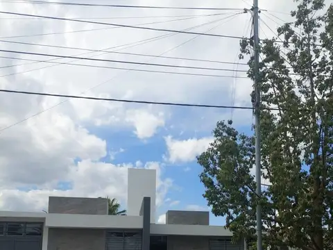 Casa en Barrio Viajantes Dorrego