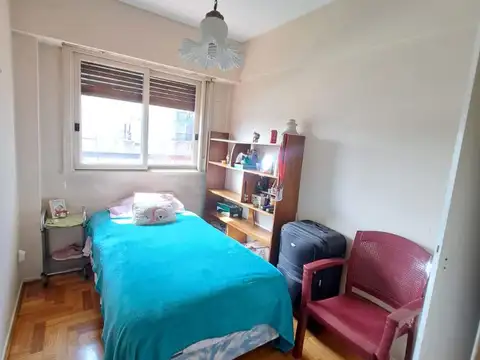 VENDE DEPARTAMENTO 3 AMBIENTES CON BALCON