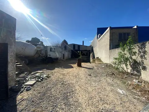 ALQUILER GALPON RUTA 8 MALVINAS ARGENTINAS