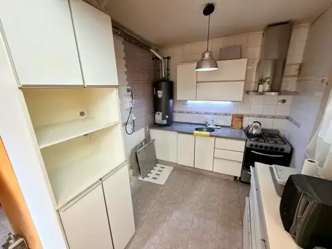 Depto Tipo Casa en Venta en Monte Castro, USD 115.000