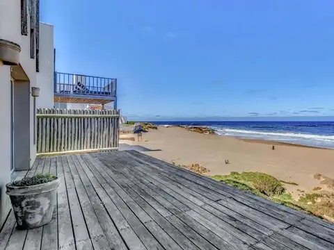 Casa en Alquiler Temporal con 1 cochera