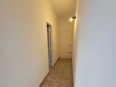 DEPARTAMENTO 2 AMB. a mts de Ruta 3 , San Justo (centro)