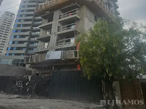 Brickell Joven