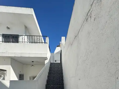 Depto Tipo Casa en Venta 20 años