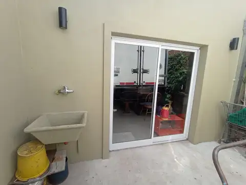 Casa 3 ambientes con 4 baños