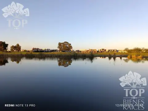 Casa en Venta en El Cantón - Barrio Islas, USD 420.000