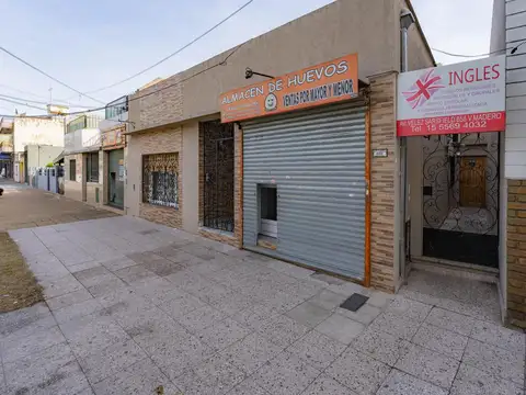 Avenida Velez Sarsfield al 600