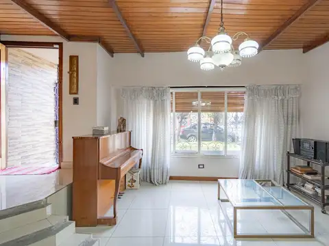 Casa 3 ambientes con 3 baños