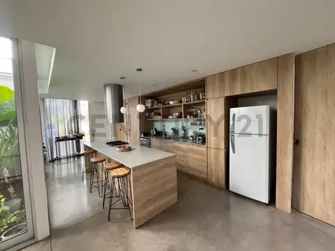 Casa en Alquiler 2023 años