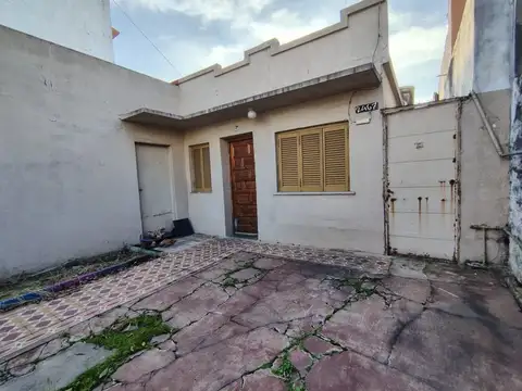 VENTA CASA 4 AMBIENTES A RECILAR LANUS OESTE