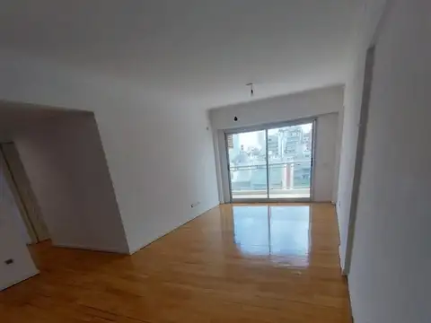 ALQUILER DEPARTAMENTO DE 4 AMBIENTES CON COCHERA