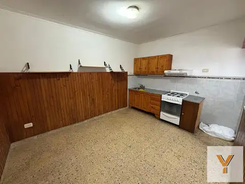 Depto Tipo Casa en Alquiler al Sureste