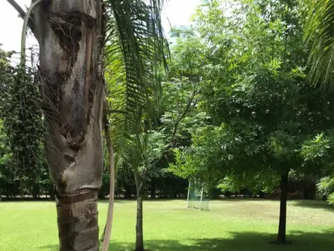 Quinta en Venta en Belen De Escobar, USD 210.000