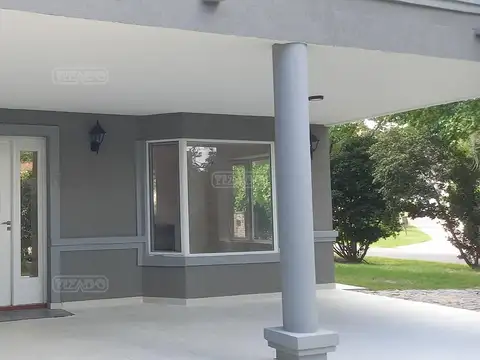 Casa en Alquiler de 3 dormitorios