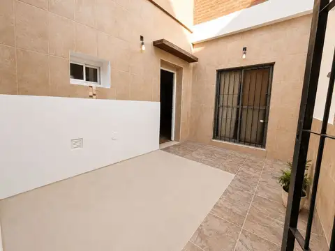 Depto Tipo Casa en Venta de 2 dormitorios