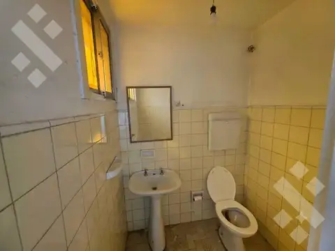 Local en Venta en Cinco Saltos, USD 48.000