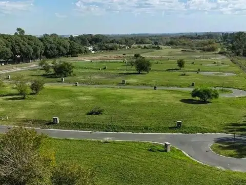 Terreno en venta - 385mts2 - Pilar