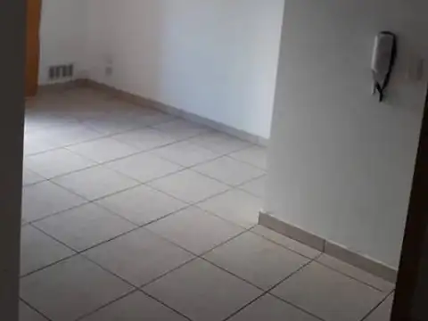 Departamento en Alquiler en Merlo, $ 500.000