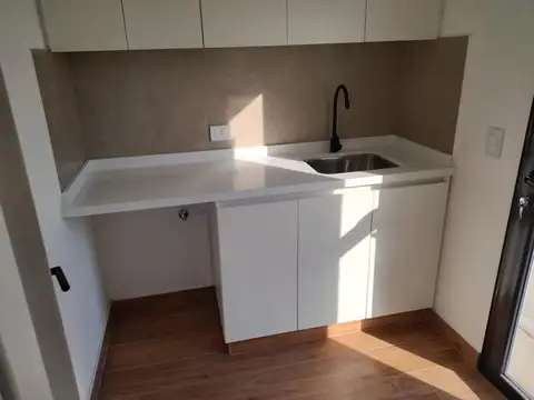 Hermosa casa en construcción en Cub de Campo Manuel Belgrano