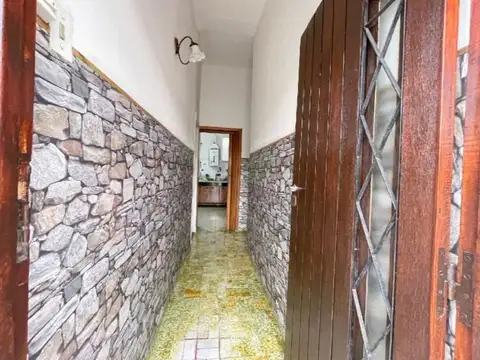 Casa en Venta en Remedios de Escalada, USD 95.000