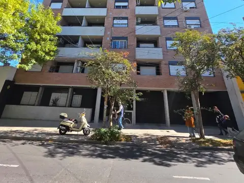 2 DORMITORIOS EN BARRIO ABASTO - EDIFICIO BAUEN