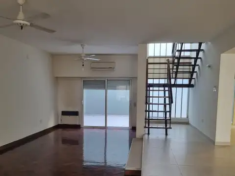 Casa en Alquiler de 3 dormitorios
