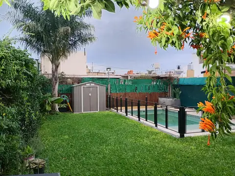 Casa 5 ambientes con 3 baños