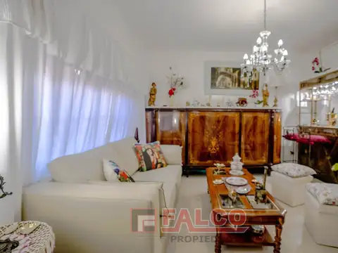 Depto Tipo Casa en Venta de 3 dormitorios