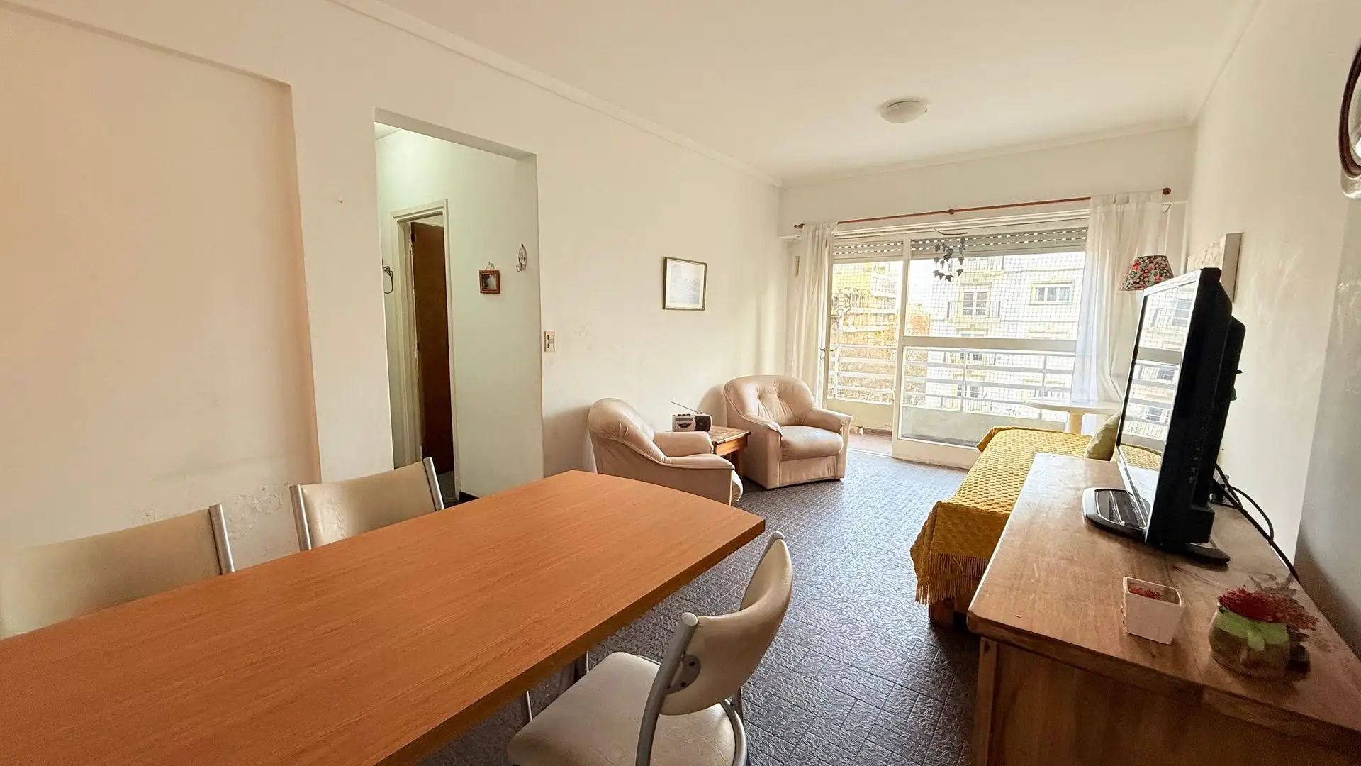 Alquiler depto 2 ambientes amoblado 47m² — La Perla