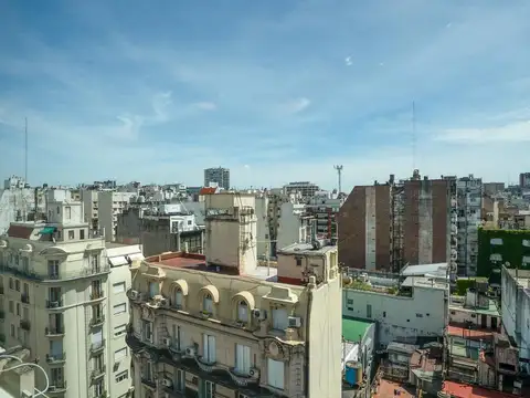 Oficina en Alquiler 50 años