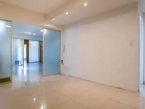Oficina en Alquiler en Recoleta, USD 1.200