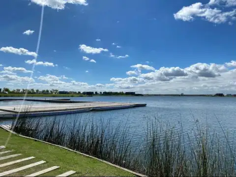 Terreno en Venta de 683,0 m2