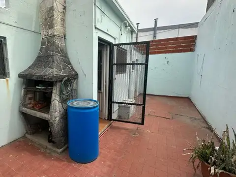 Depto Tipo Casa en Venta en Tolosa, USD 45.000