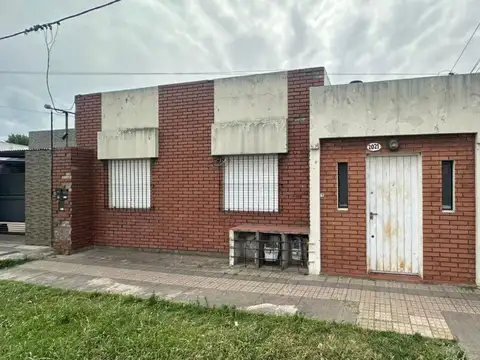 Depto Tipo Casa 3 ambientes con 1 baño