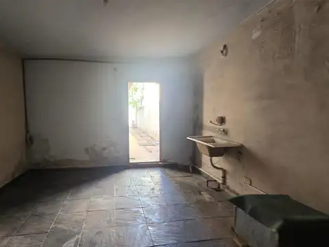 Depto Tipo Casa en Alquiler 50 años