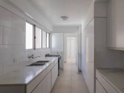 Departamento en Alquiler con 1 cocheras