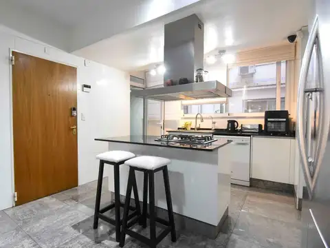 Departamento 5 ambientes con 2 baños