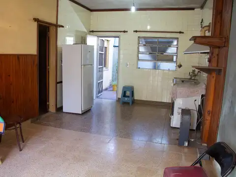 Depto Tipo Casa 3 ambientes con 2 baños