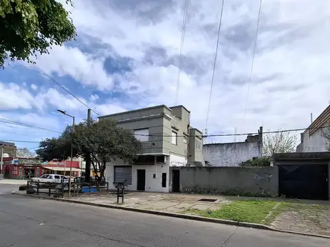 Benito Perez Galdós esq Andres Baranda