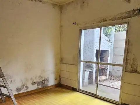 Depto Tipo Casa 2 ambientes con 1 baño