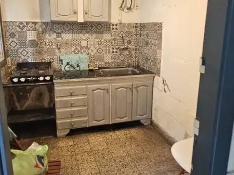 Depto Tipo Casa 2 ambientes con 1 baño