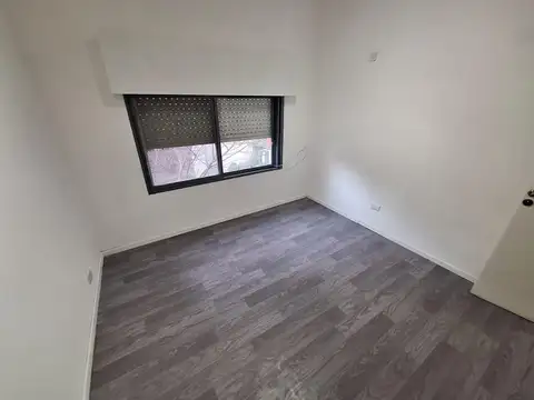 Depto Tipo Casa 2 ambientes con 1 baño
