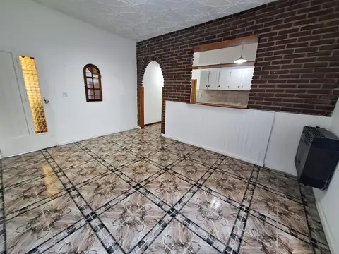 Depto Tipo Casa en Alquiler de 2 ambientes