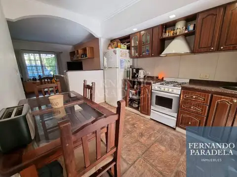 Casa en venta de 3 dormitorios c/ cochera en Villa Gobernador Udaondo
