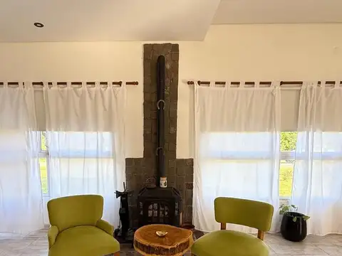 Casa 4 ambientes con 3 baños