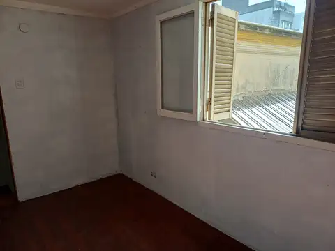 Depto Tipo Casa en Alquiler en Caballito Sur, $ 590.000