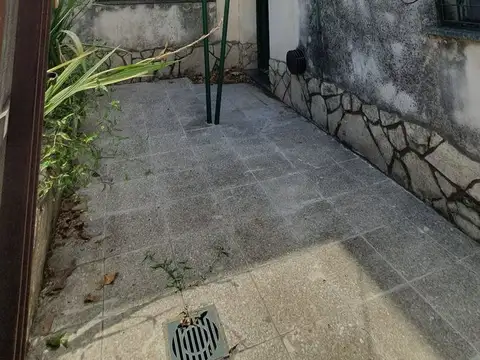 Depto Tipo Casa en Venta de 4 ambientes