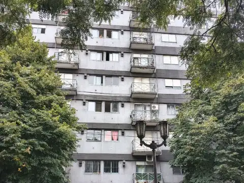 Departamento - Alquiler - Argentina, Capital Federal - AV CASEROS 600